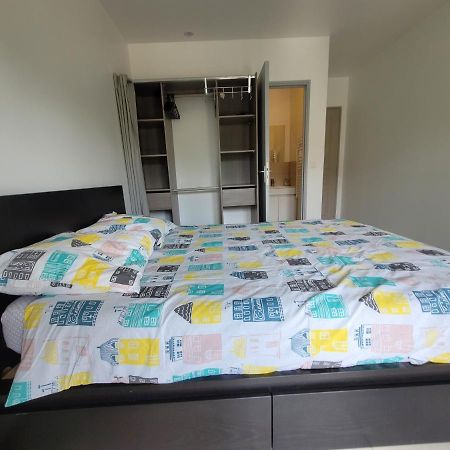 Residence De La Gare, Chambre Meublee Longjumeau Kültér fotó