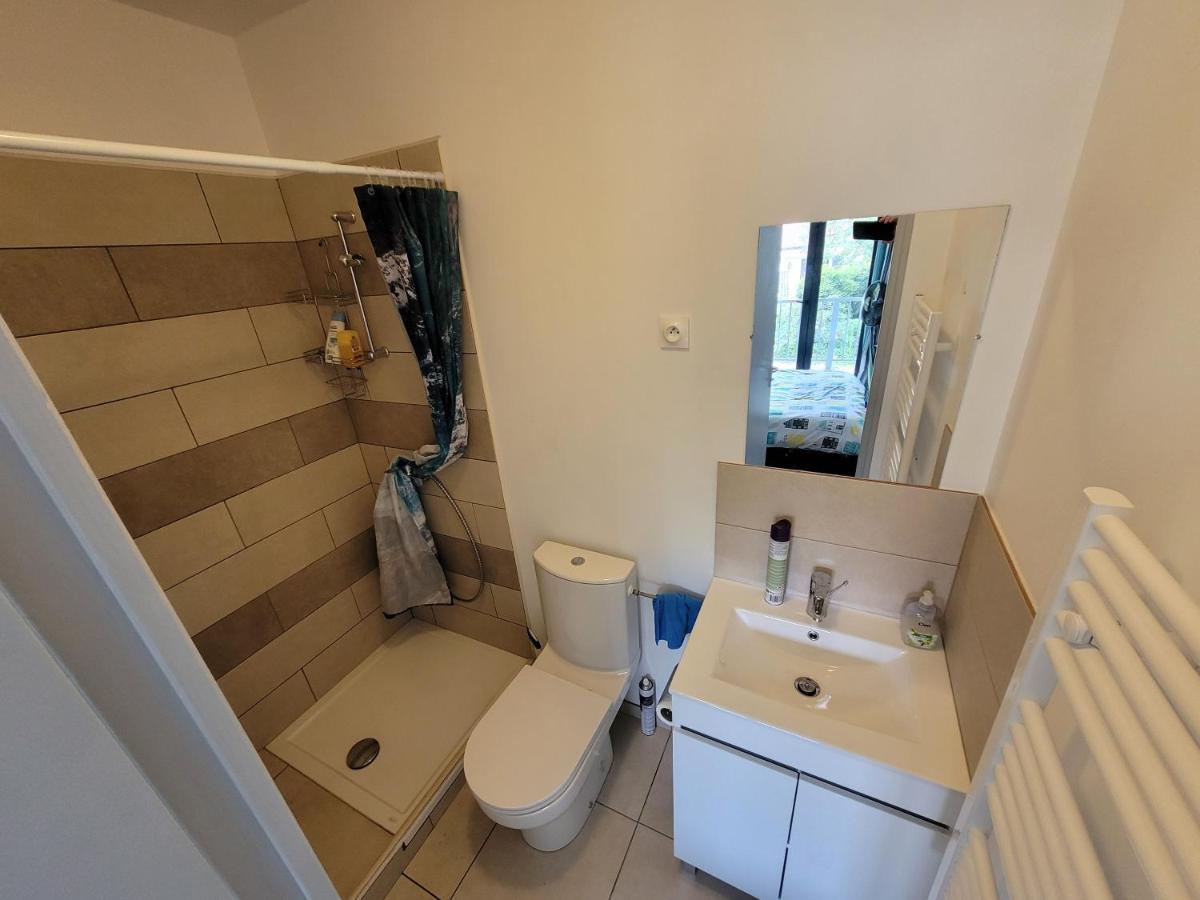 Residence De La Gare, Chambre Meublee Longjumeau Kültér fotó